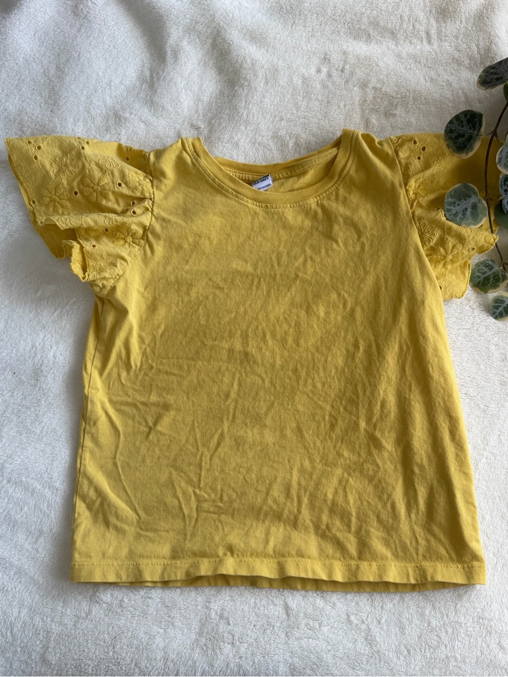 Old Navy Yellow Eyelet Flutter Sleeve Tee